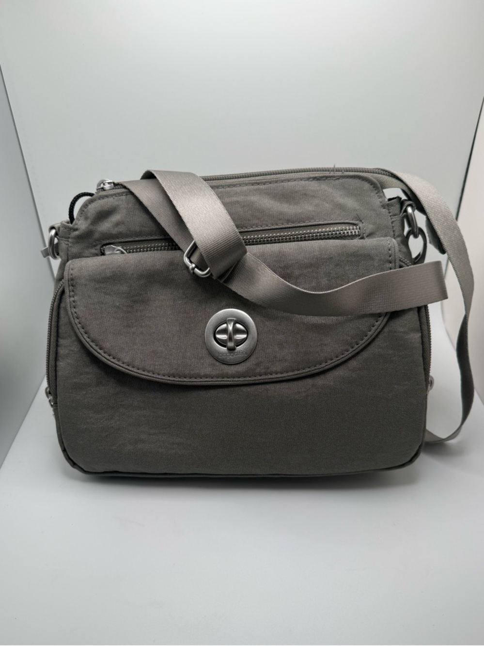 Baggallini Gray Crossbody Bag with Turn-Lock Front Flap